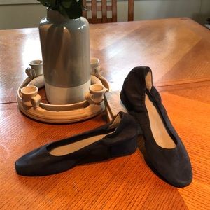 Eileen fisher suede pumps dark blue size 8